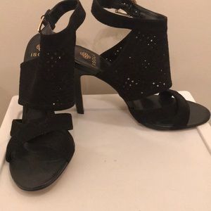 Black heels w/ ankle strap